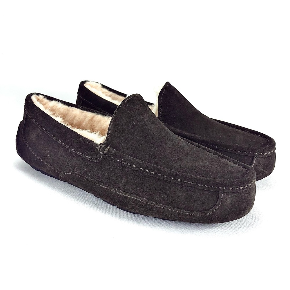 Like New Ascot Slippers